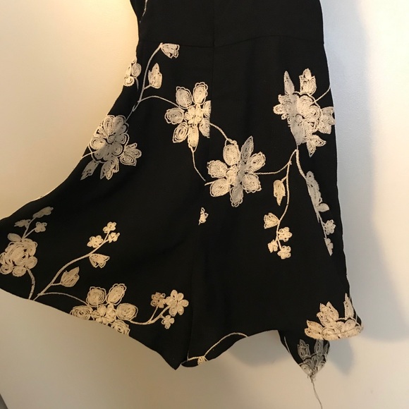 LF black and white embroidered skort romper - Picture 6 of 6